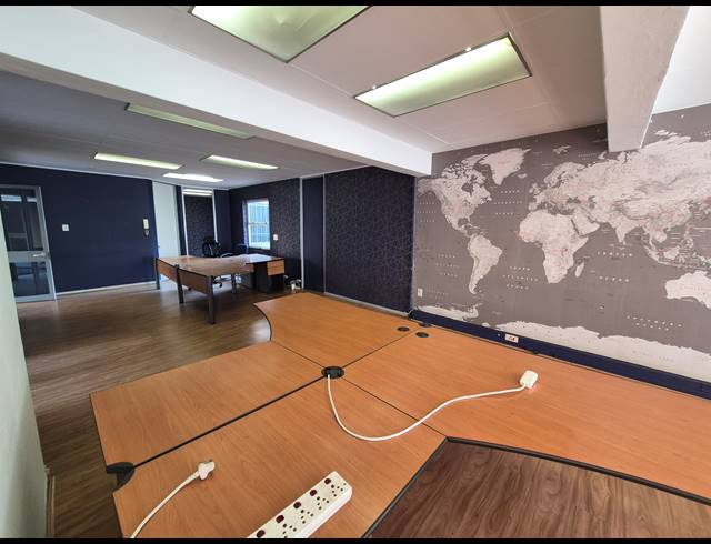 118M² OFFICE TO LET IN RIVONIA
